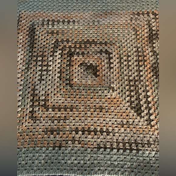 Bassinet, Stroller, Car, Lap, Crib Blanket Handmade Crocheted NEW - Picture 12 of 13